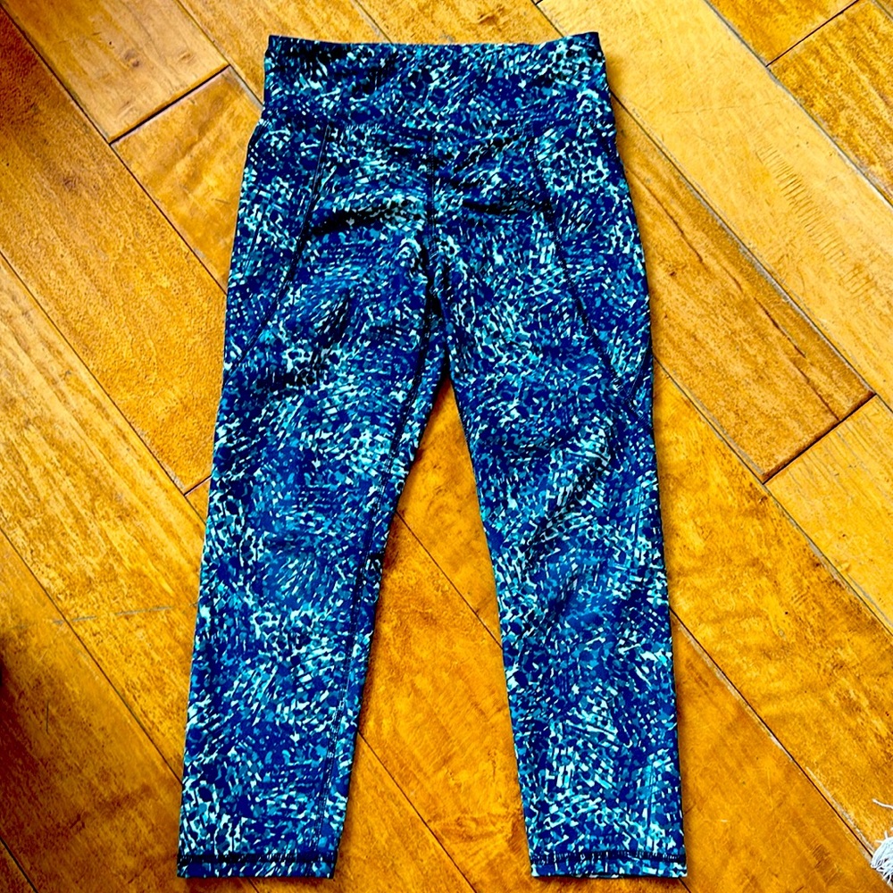Girl’s Crop Leggings